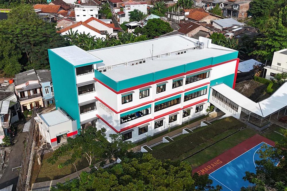 SIS-Semarang-Opens-Cutting‑Edge.jpg